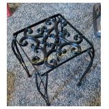 Plant Stand - Metal (B)