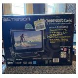 Emerson 19" TV/DVD Combo (B)