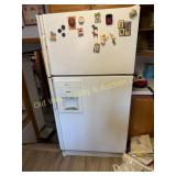 Maytag Refrigerator - Works - Clean