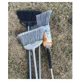 Brooms (LS)