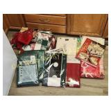 Assorted Table Cloths (K)