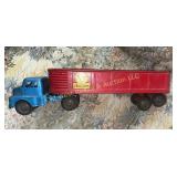 Vintage Toy Farm Truck (FR)