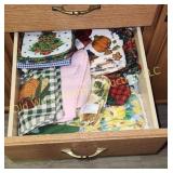 Drawer of Towels & Potholders (K)
