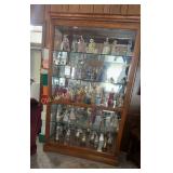 Curio Cabinet - 47ï¿½ x 79.5ï¿½ - No Contents!