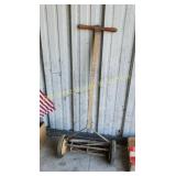 Antique Expert Lawnmower (MG)