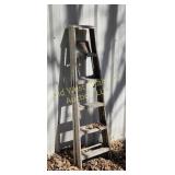 Stepladder - Top Step is Broke (BG)