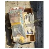 Box of Gloves (BG)