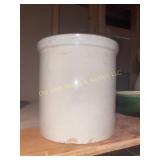 Small Crock - Bottom Chip (BS)