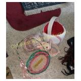 Easter Baskets (E)