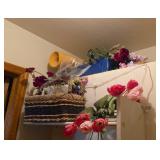 Basket & Flowers (BA)
