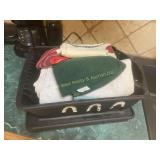 Dish Strainer & Towels (K)