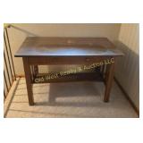 Antique Desk (U)