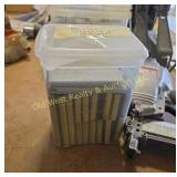 Container 7/16" Crown Staples