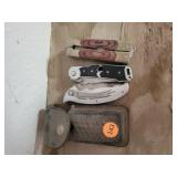 Pocket Knives & Multi-Tools
