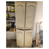 Rubbermaid Plastic Storage Cabinet
