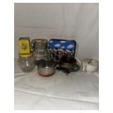 Assorted Kitchen Items