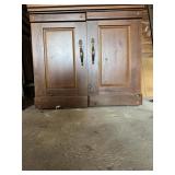 Sewing Machine Cabinet - 43x21x32