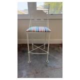 Pig Barstool15x16x41