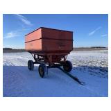 Killbros 350 Hopper Wagon on JD 1065 Gear