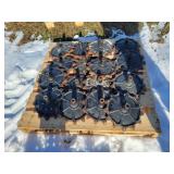 Spiked Closing Wheels