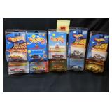 Set of 10 special edition Chuck E. Cheese Hot