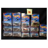 13 Hot Wheels" Silver Series: School Bus, Propper