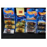 11 Hot Wheels: Work Crewsers Bus, Heat fleet