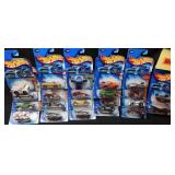 22 Hot Wheels: Mitsubishi Eclipse, 