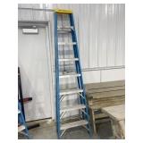 Fiberglass Step Ladder