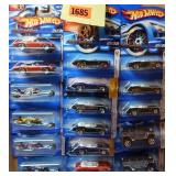 17 Hot Wheels 2006 models: '69 Camaro, Hummer,