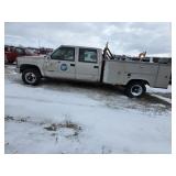 1999 Chevrolet Silverado w/ Utility Bed