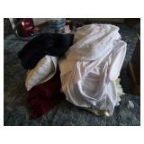 Blankets & Pillows