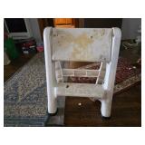 Plastic Step Stool/ Ladder