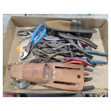 Pliers