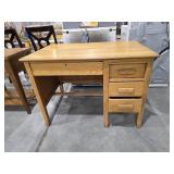 Wooden Knee Hole Desk
