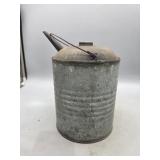 Vintage 1 Gallon Kerosene Can