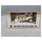Ertl John Deere Model 140 Patio Lawn Tractor