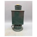 Dietz Flip Open Lantern/Oil Lamp