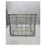 Vintage Grocer Dy Wire Basket