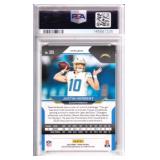 2020 Panini Prizm Green Justin Herbert - PSA 10
