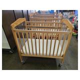 Wooden Baby Crib w/ Mattress