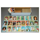 1972 Topps Baseball Lot of 325 Cards