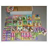 1975 Topps Baseball Lot of 600 Cards