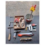 Staple gun, Slag Hammer, Etc
