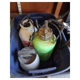 Hand Sprayers & Tote