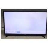 Samsung 32" TV w/ Remote
