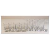 Glassware / 16 pc