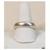 Sz 7.5 Sterling Silver Ring