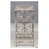 Metal Fern Stand