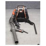 Husquarana Leaf BLower
